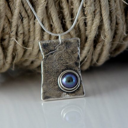Reticulated Sterling Silver Pendant with Blue Freshwater Pearl